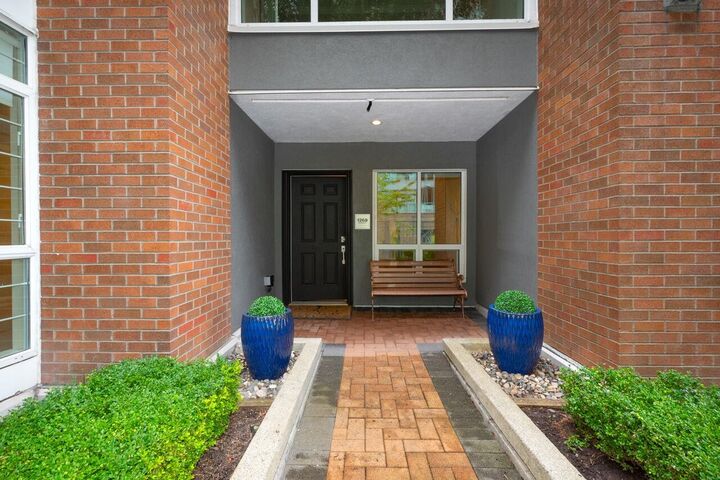 Property Photo: 1268 Quebec Street BC V6A 4G7