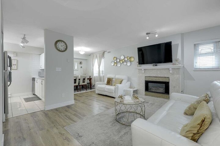 Property Photo: 3978 Albert Street 209 BC V5C 2E1