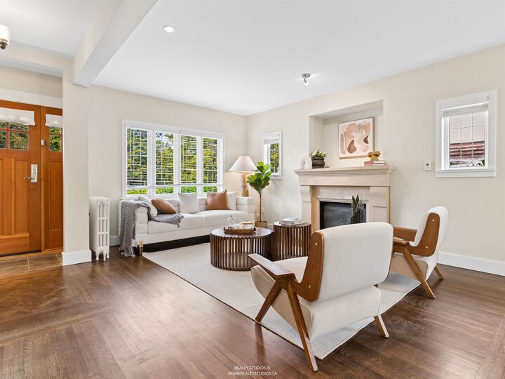 Property Photo: 908 W 21st Avenue BC V5Z 1Z1