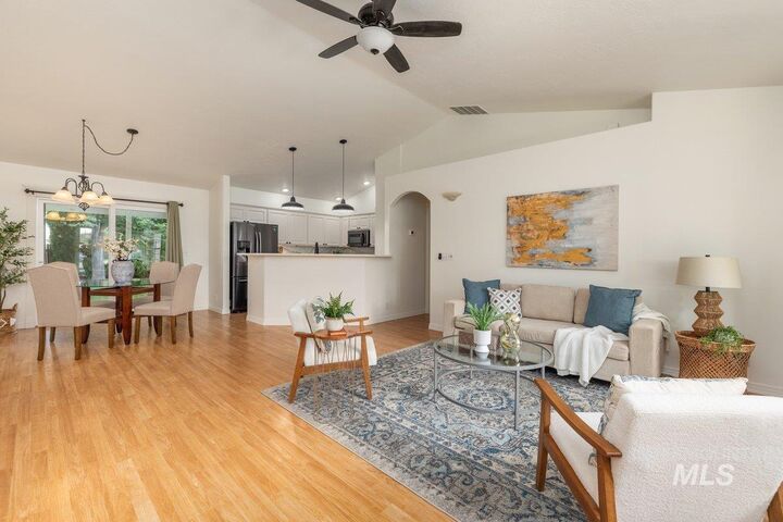 Property Photo:  897 S Pelican Way  ID 83642 
