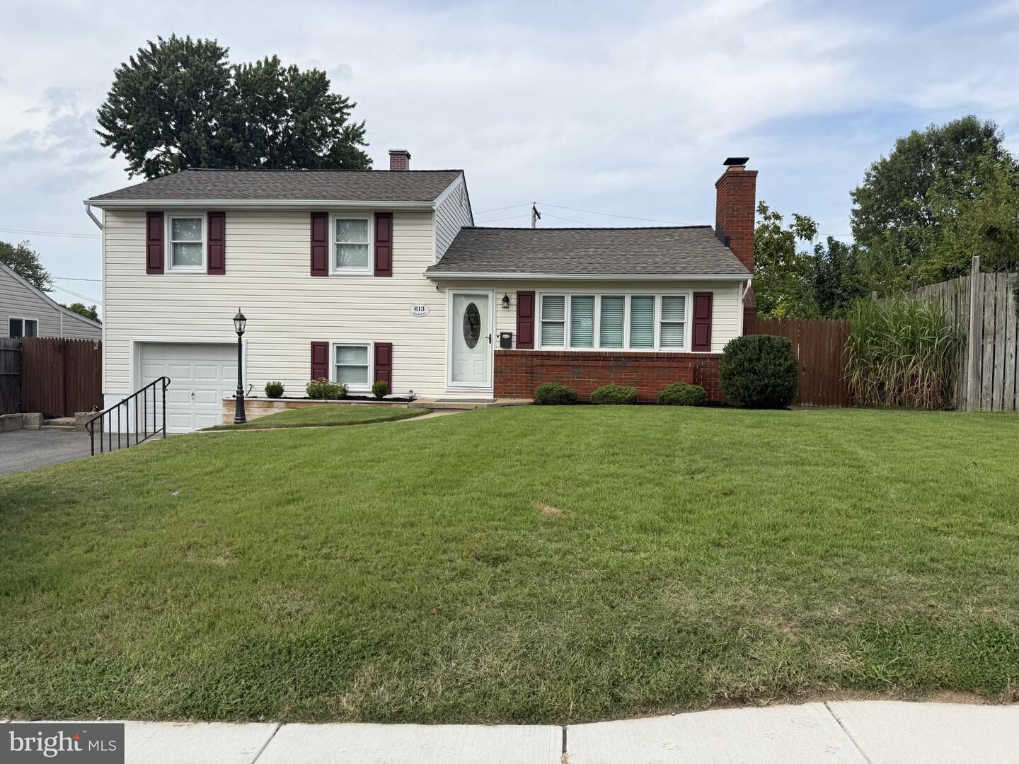 Property Photo:  613 Marshall Road  MD 21061 