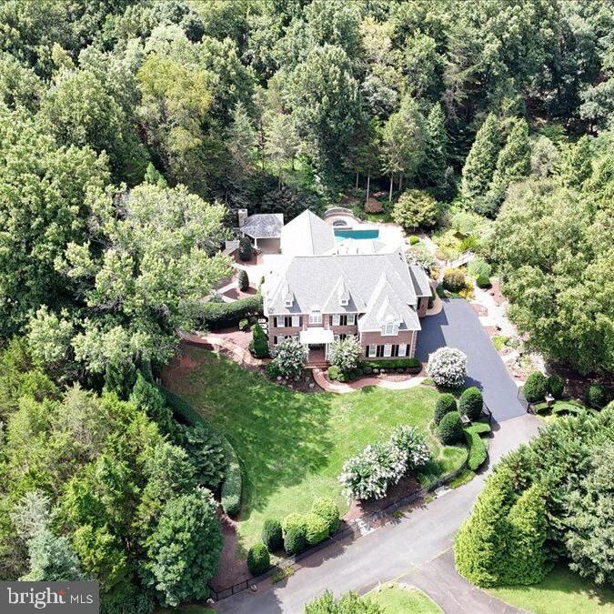 Property Photo:  8287 Arrowleaf Turn  VA 20155 