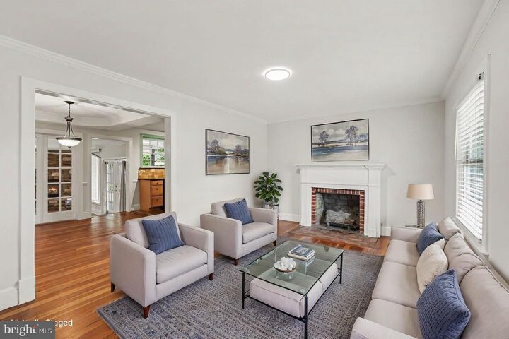 Property Photo:  1319 Augustine Avenue  VA 22401 