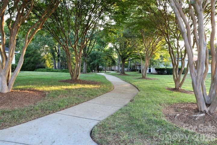 Property Photo: 9112 Duckhorn Drive NC 28277