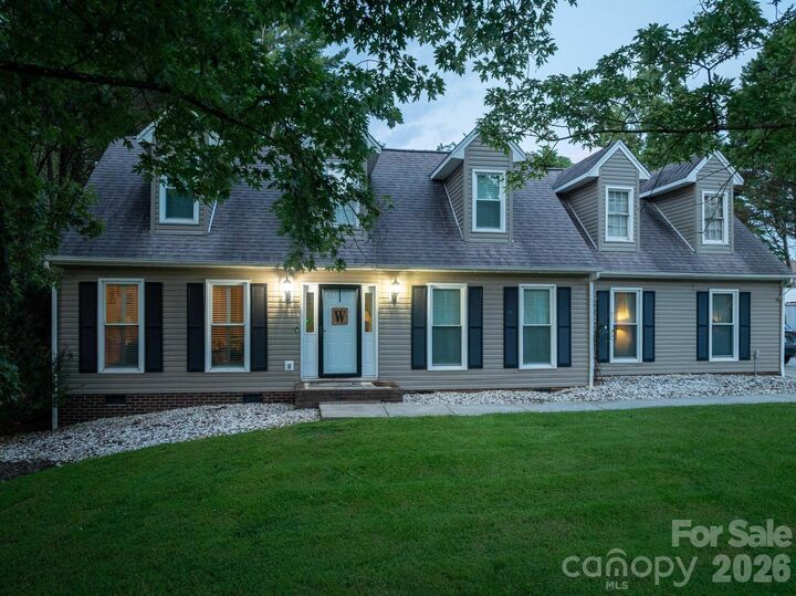 Property Photo: 922 Plantation Drive NC 28645