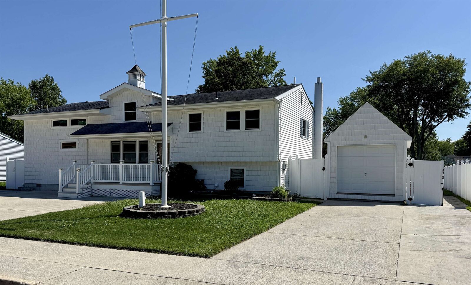 Property Photo:  208 Old Mill  NJ 08204 