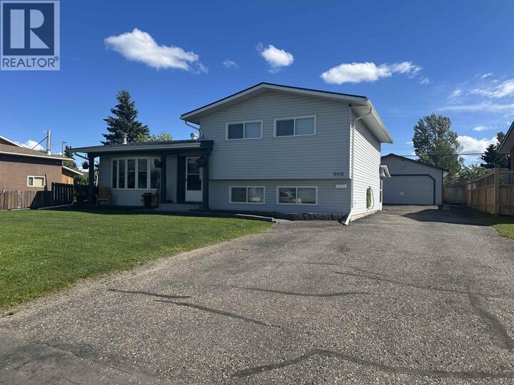 9419 106 Avenue — photo 1