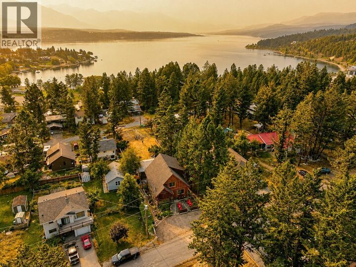 Property Photo: 1741 8th Avenue BC V0A 1K4