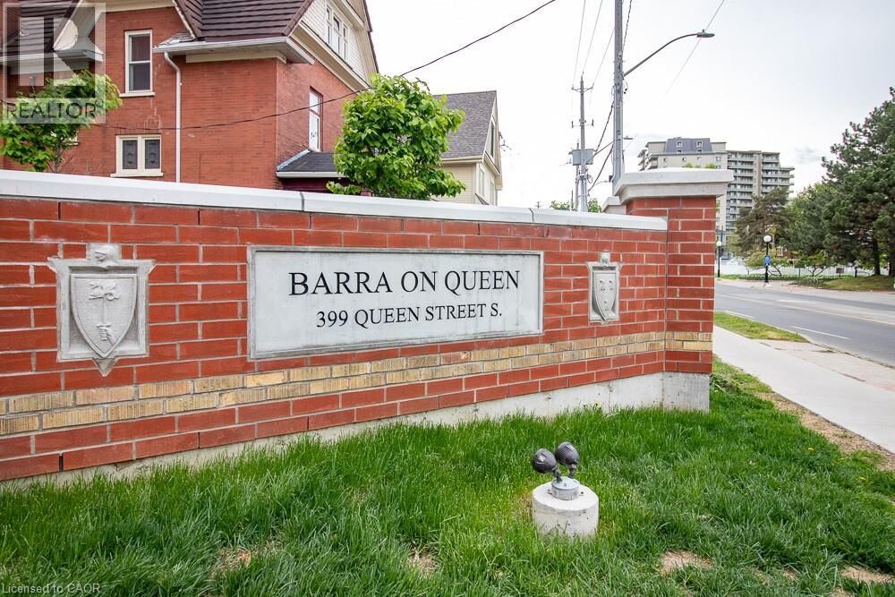 Property Photo:  399 Queen Street South 602  ON N2G 0C4 