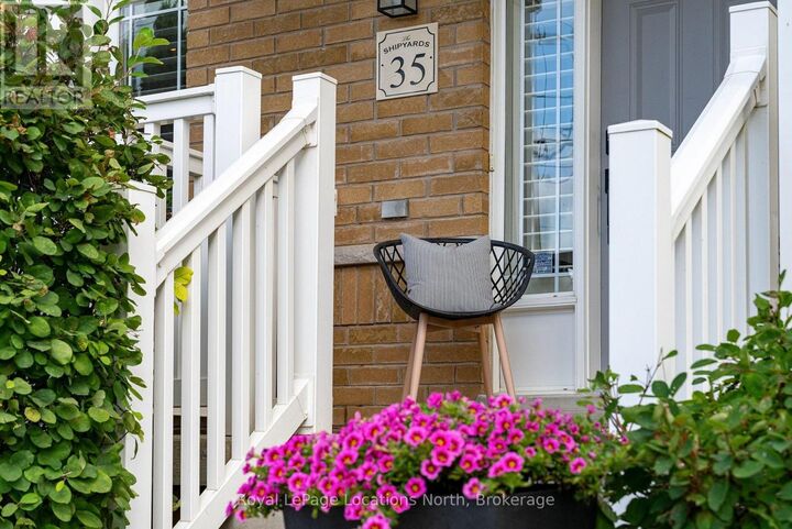 Property Photo:  35 Side Launch Way  ON L9Y 0J9 