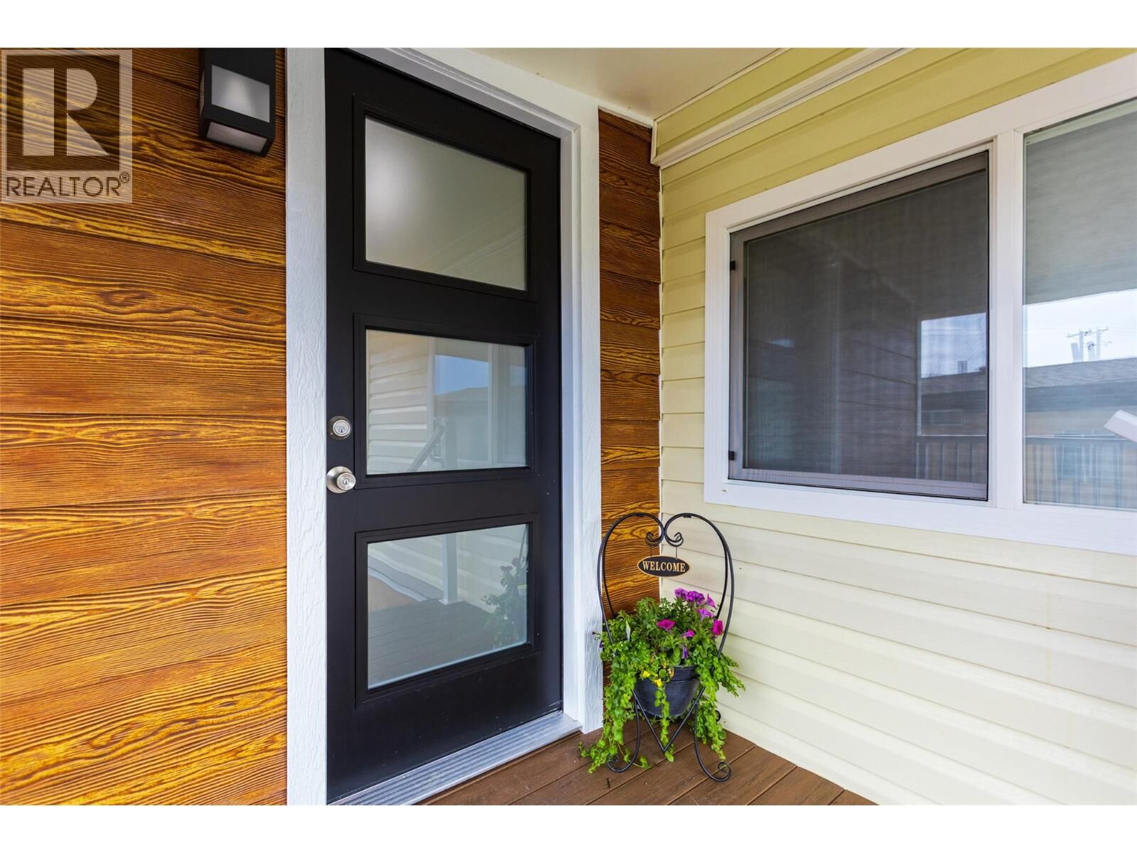 Property Photo:  3535 McCulloch Road 10  BC V1W 4R8 