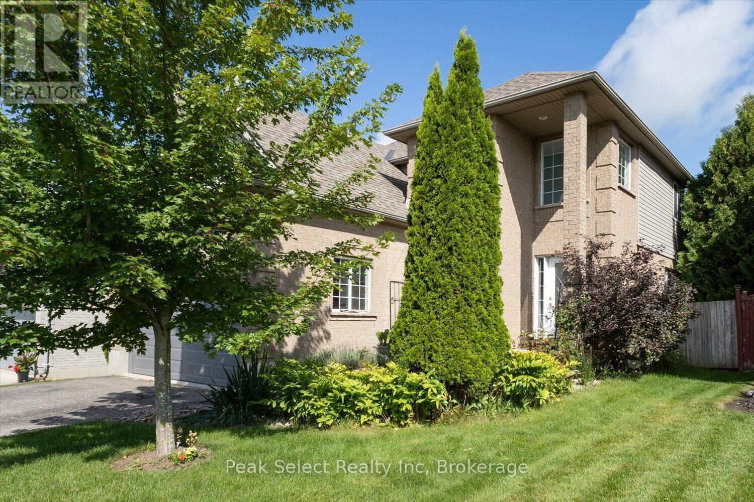 Property Photo:  180 Ridgewood Crescent  ON N4X 1E8 