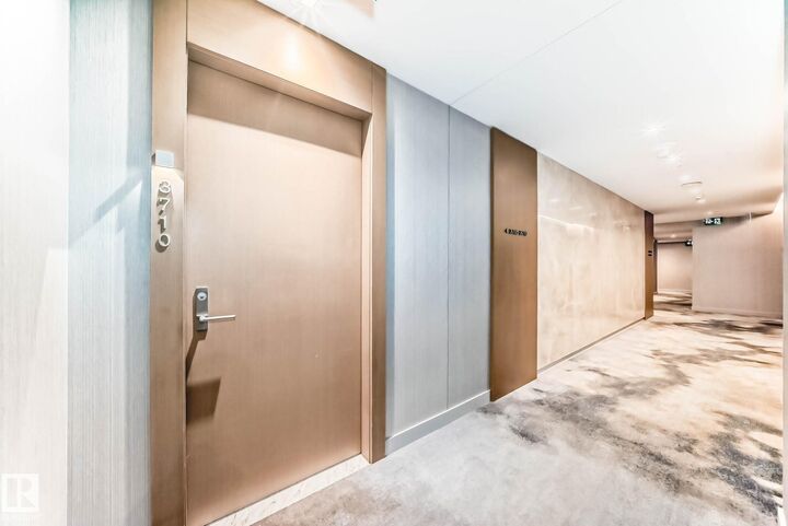 Property Photo:  10360 102 Street NW 3710  AB T5J 0K6 