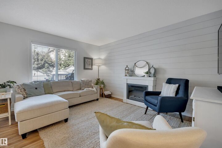 1325 Cunningham Drive SW — photo 1