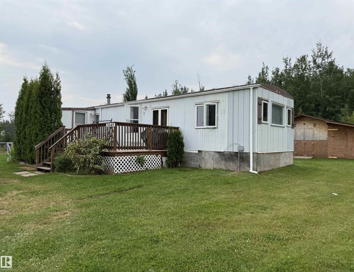 Property Photo: 3040 Central Drive AB T0G 0K0
