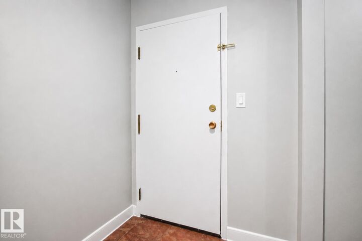 Property Photo:  2624 Mill Woods Road NW 203  AB T6L 5K7 