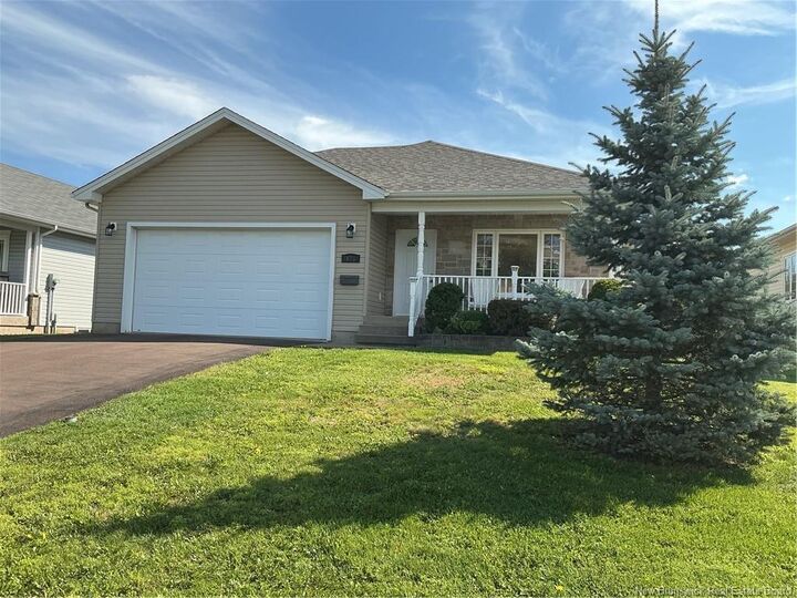 Property Photo:  125 Monarch Road  NB E1B 5V1 