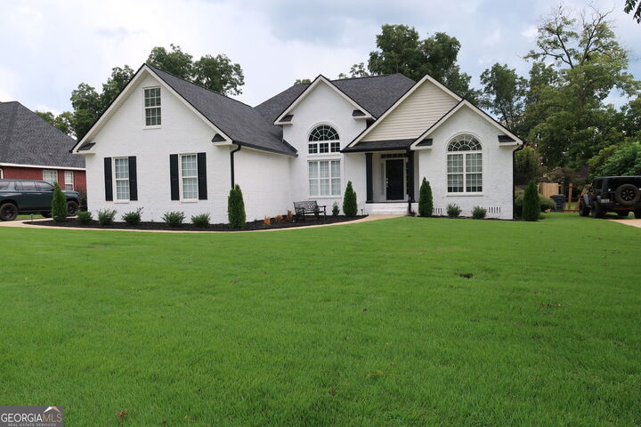 Property Photo: 207 Brookewater Lane GA 31069