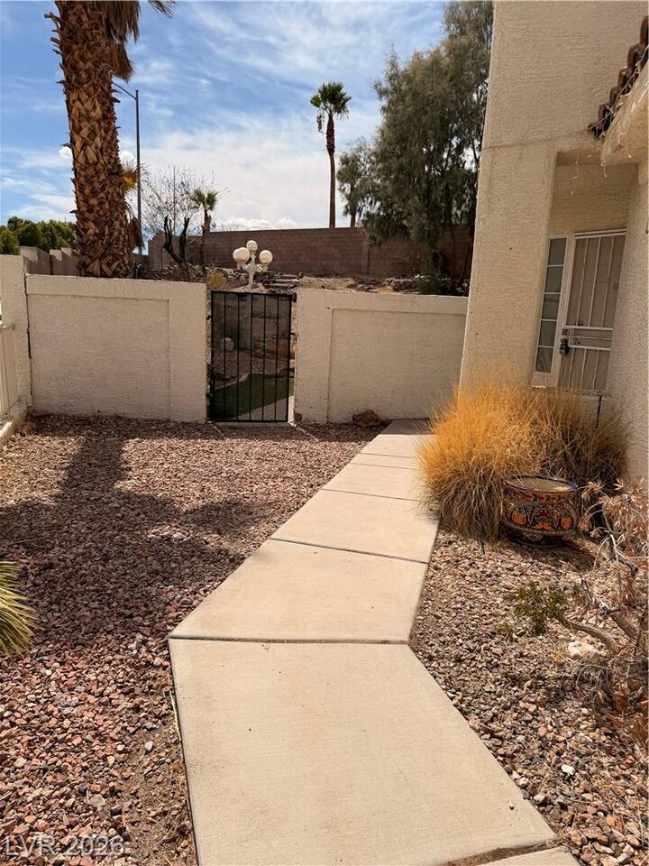Property Photo: 3301 Salmon Creek Drive NV 89129