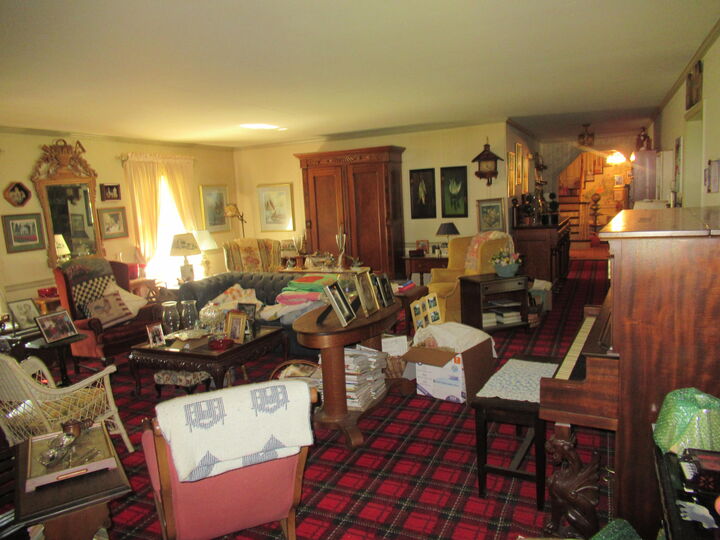 Property Photo: 15415 W Midland Trl WV 24931