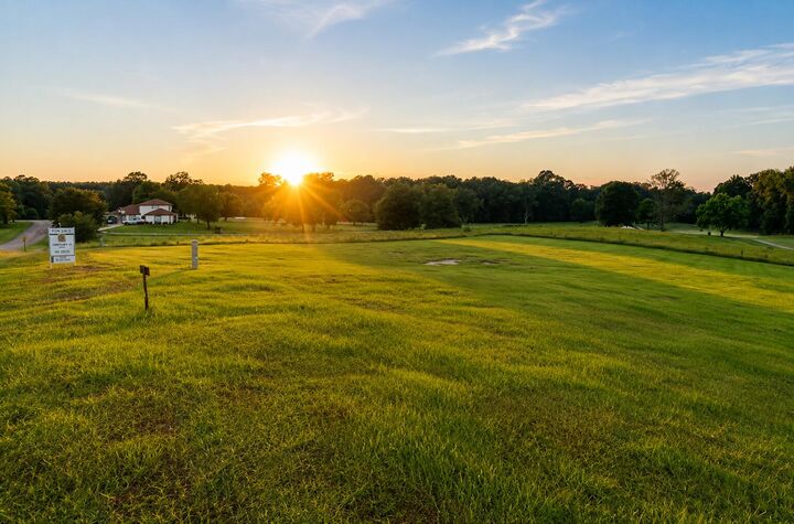 Property Photo:  00 Oakhill Blvd.  MS 39428 