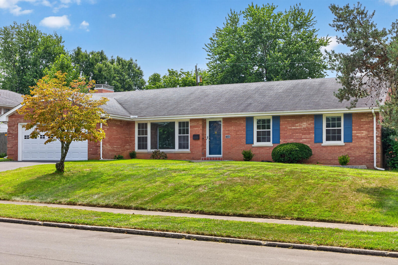 Property Photo: 508 Bryanwood Parkway KY 40505