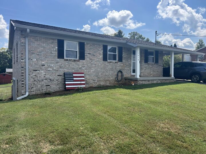 Property Photo:  1419 Magnolia Avenue  TN 37820 