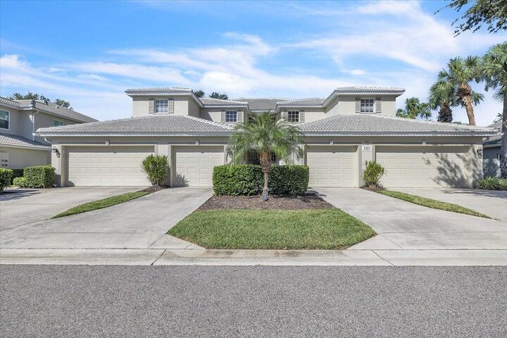 Property Photo: 3303 Grand Vista Court 101 FL 33953