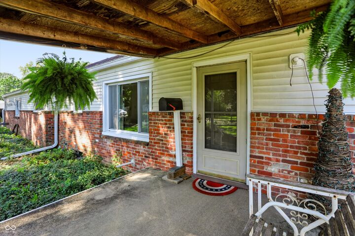 Property Photo:  4504 N Longworth Avenue  IN 46226 
