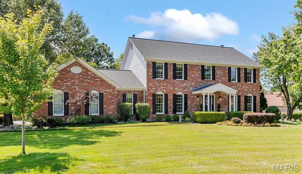 Property Photo:  1701 Ashford Oaks Court  MO 63038 