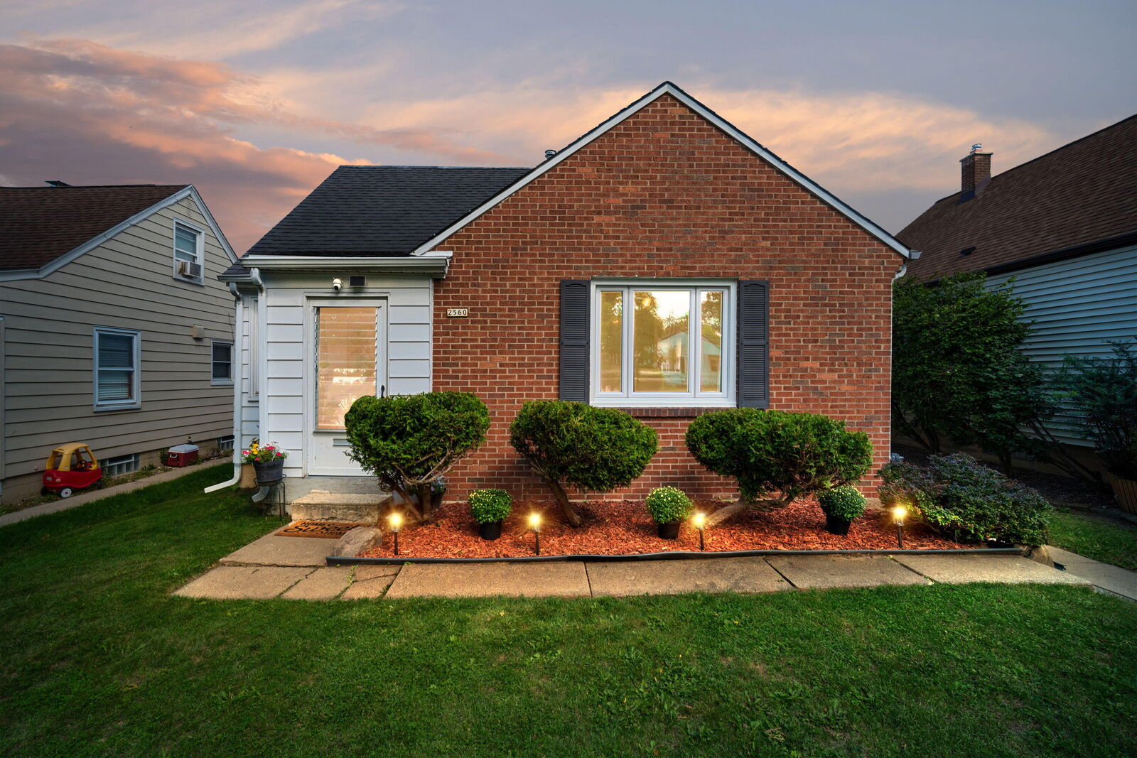 Property Photo: 2560 S 71st St WI 53219