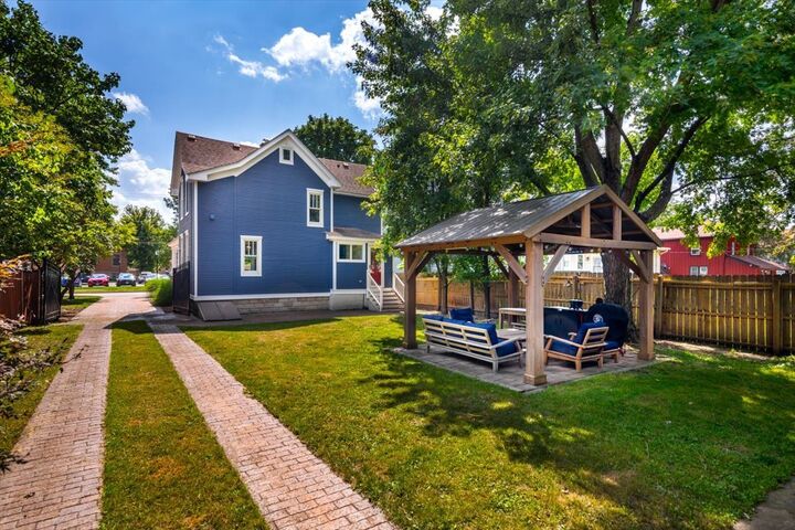 Property Photo: 321 North Avenue IL 60540