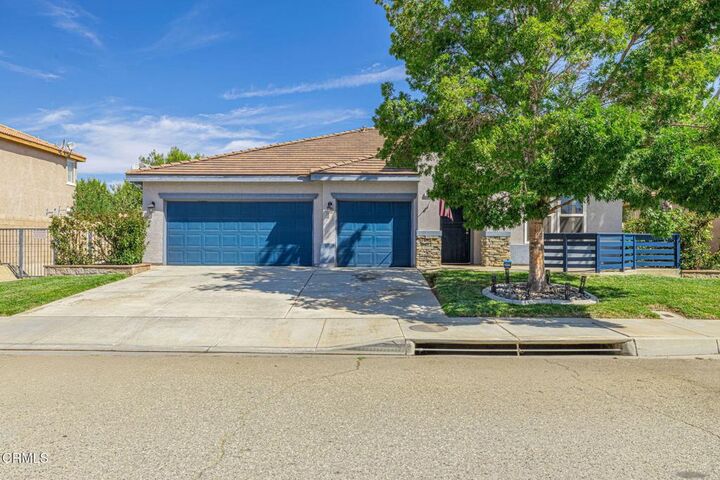 Property Photo:  3443 Fairgreen Lane  CA 93551 