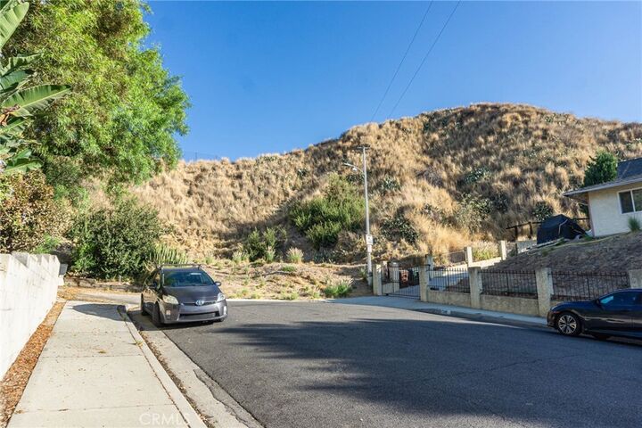Property Photo:  82470410 Banbridge Avenue  CA 91744 
