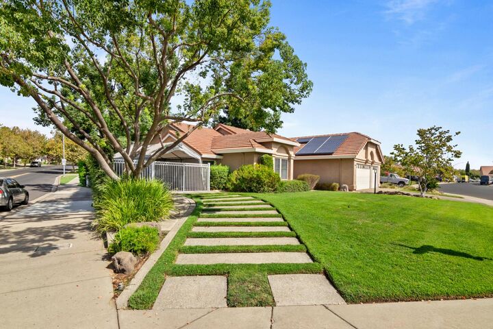 Property Photo:  1502 Taggart Street  CA 95361 