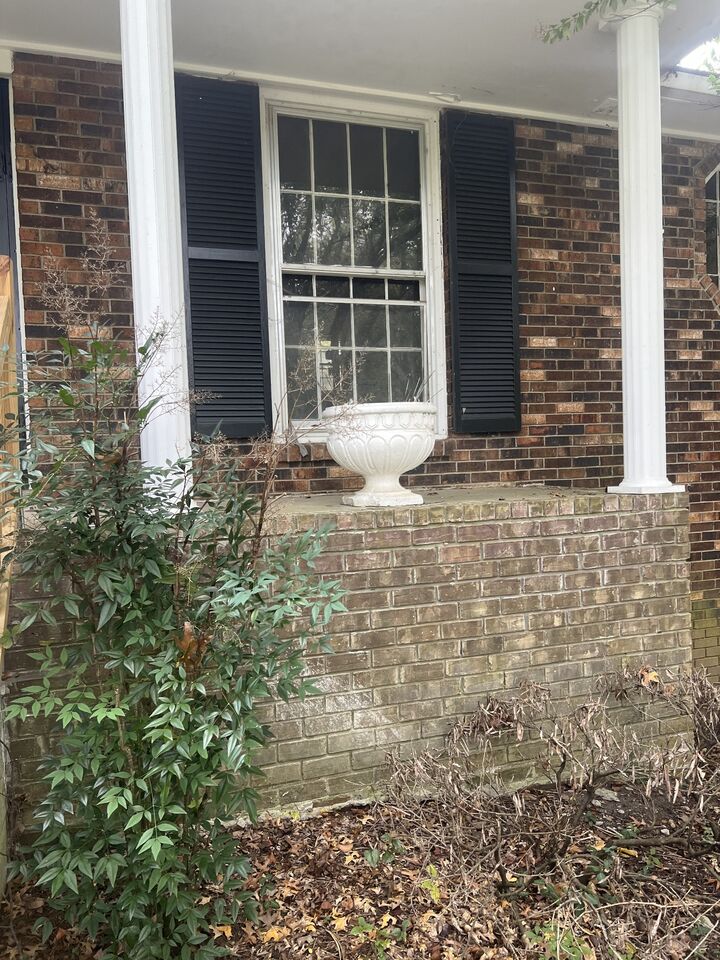 Property Photo: 3611 Fairmeade Dr TN 37218