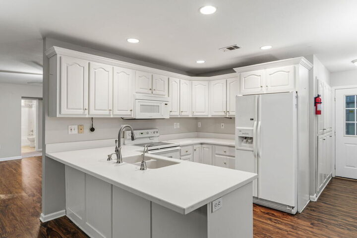 Property Photo:  12 Hannah Circle  GA 30513 