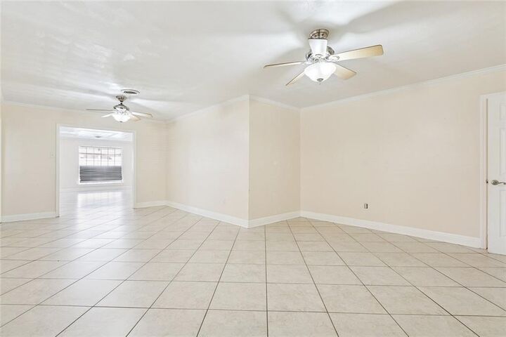 Property Photo: 4913 Avron Boulevard LA 70006