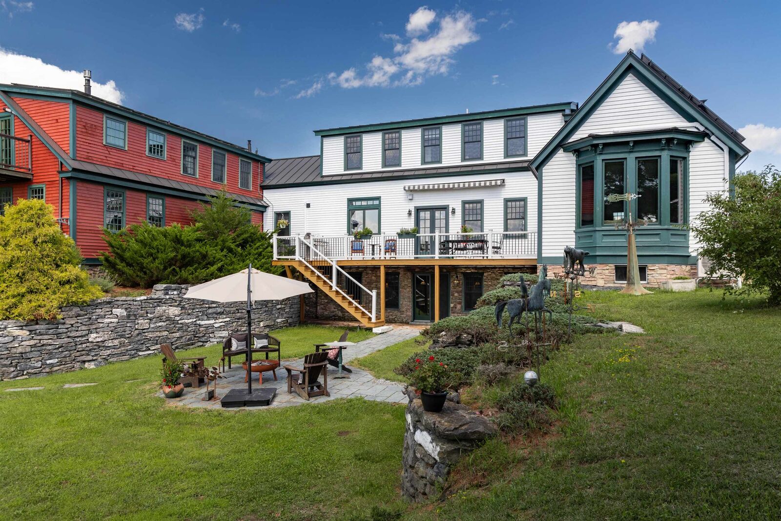 Property Photo: 1576 Ferry Road VT 05445