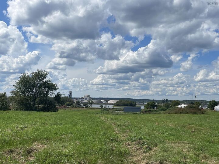 Property Photo:  3-26 Miller Road  NS B0K 1L0 