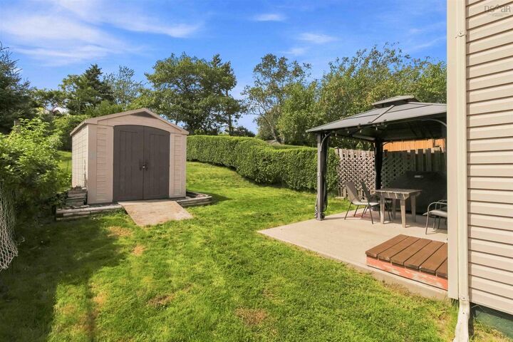 Property Photo:  126 Poplar Drive  NS B2W 2K6 