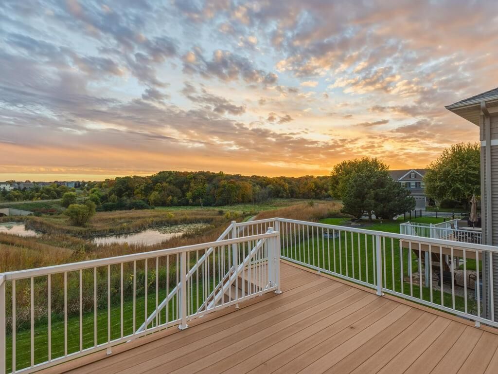 Property Photo: 1511 Pembroke Pass MN 55317