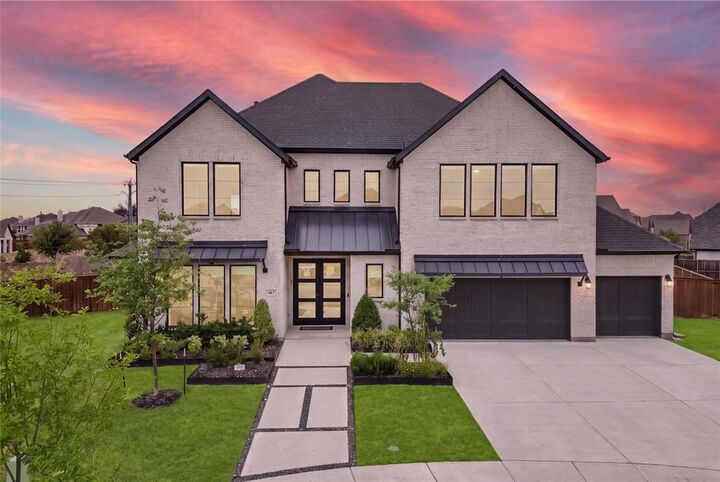 Property Photo: 467 Mayfair Lane TX 75033