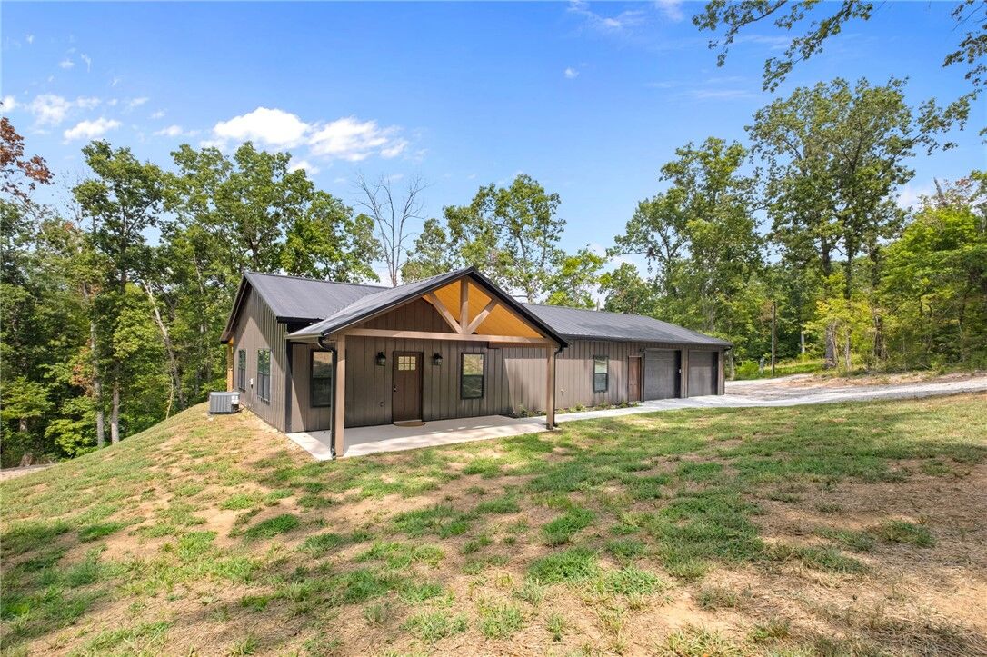 Property Photo: 322 Madison 1458 AR 72740