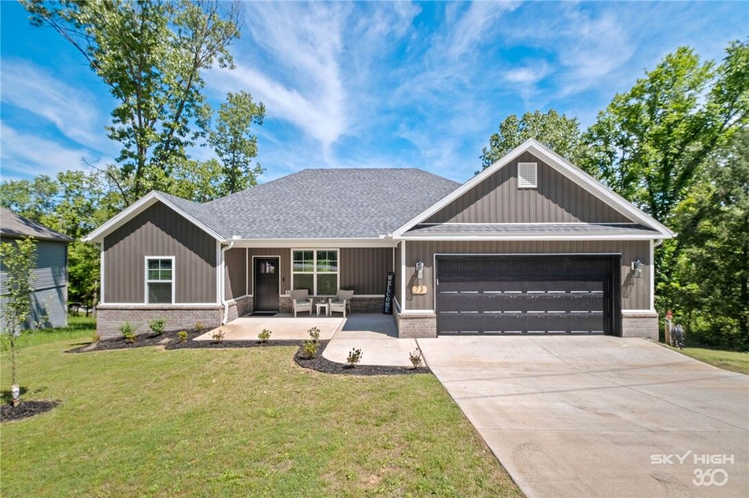 Property Photo:  73 Wandsworth Drive  AR 72715 