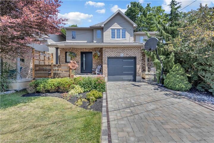 Property Photo: 5 Grand River Avenue ON N3T 4Z3