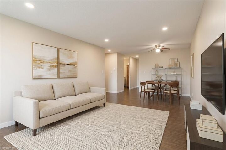 Property Photo: 55 Green Valley Drive 708 ON N2P 1Z6
