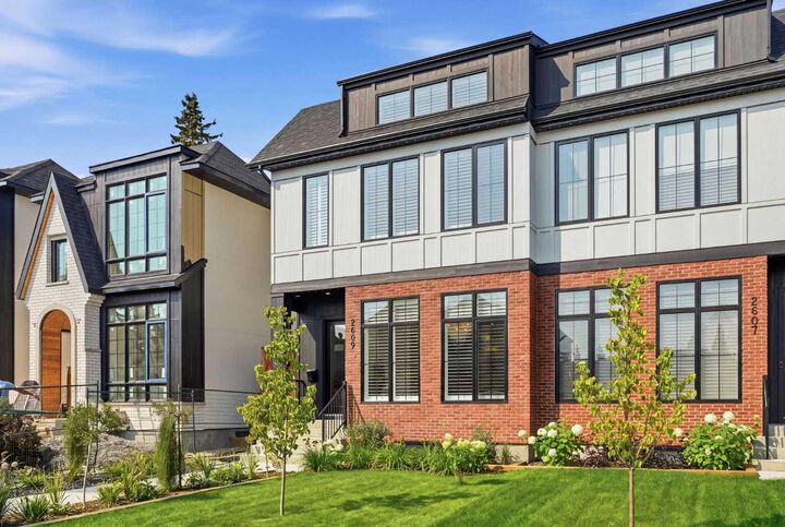 2609 35 Street SW — photo 1