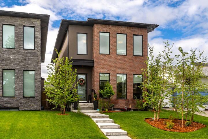3515 7 Avenue SW — photo 1