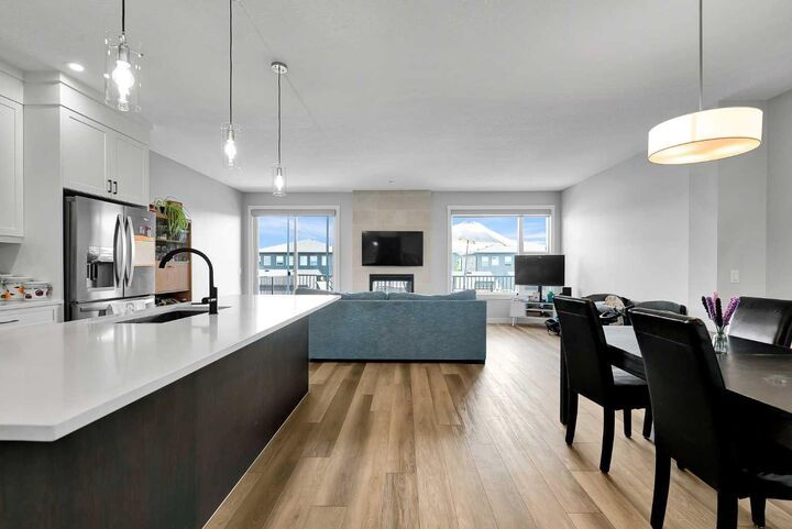 Property Photo: 602 Creekstone Circle SW AB T2X 4Y4